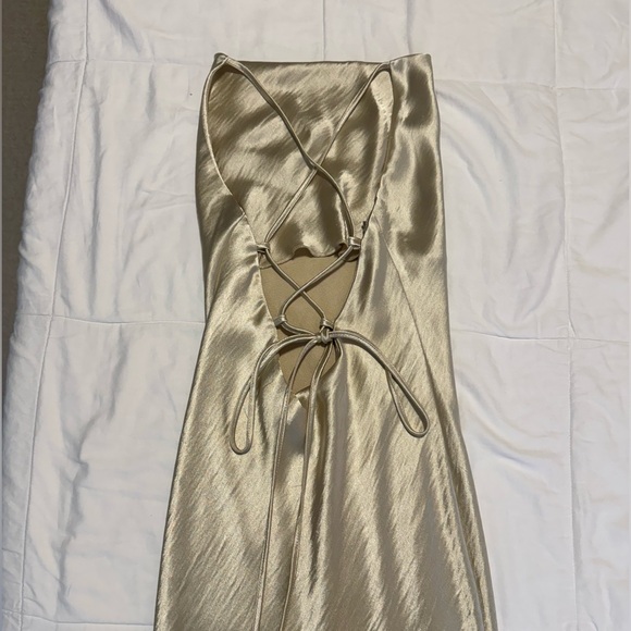 ASOS cami midi slip dress, high shine satin w/ lace up back, champagne, size 6 - Picture 6 of 11